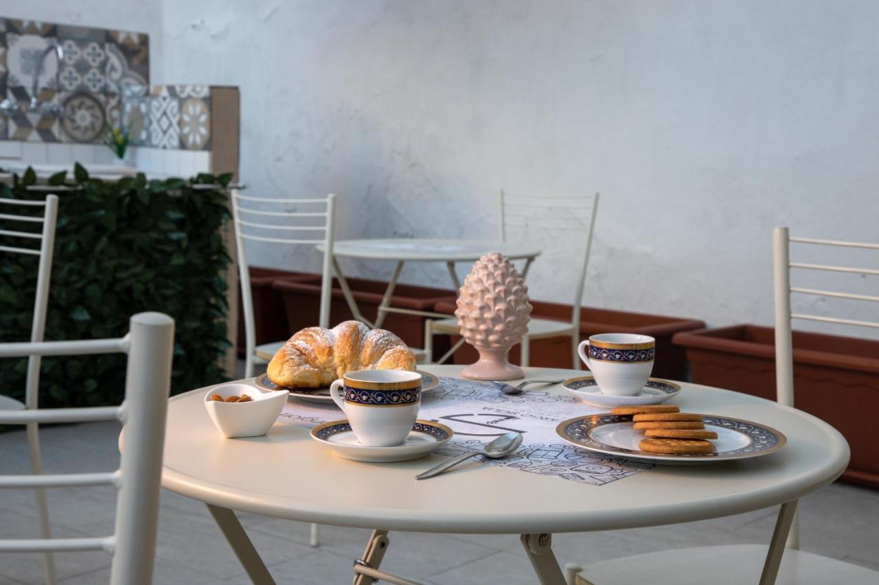 Largo Sicilia B&B 아볼라 외부 사진